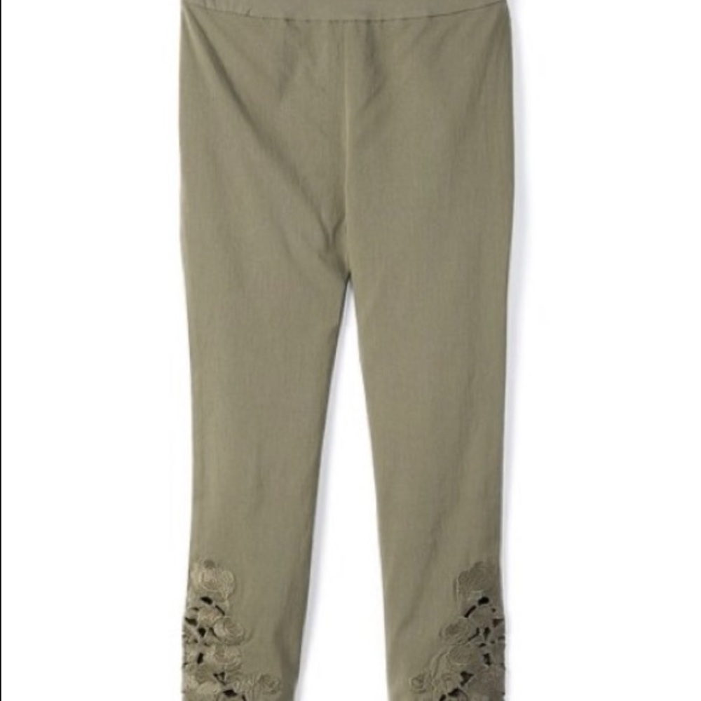 INC by Macy’s (International Concepts) Lace Inset Crop Leggings Sizes 6, 8, 10